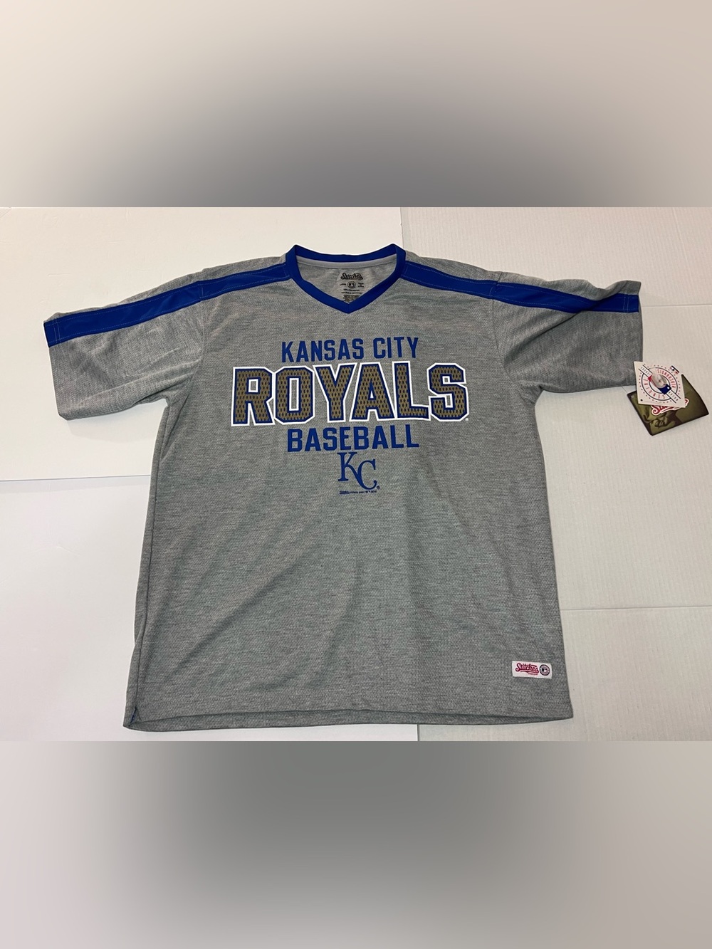 Kansas City Royals Short Sleeve Jersey Stitches Brand Size Large NWT